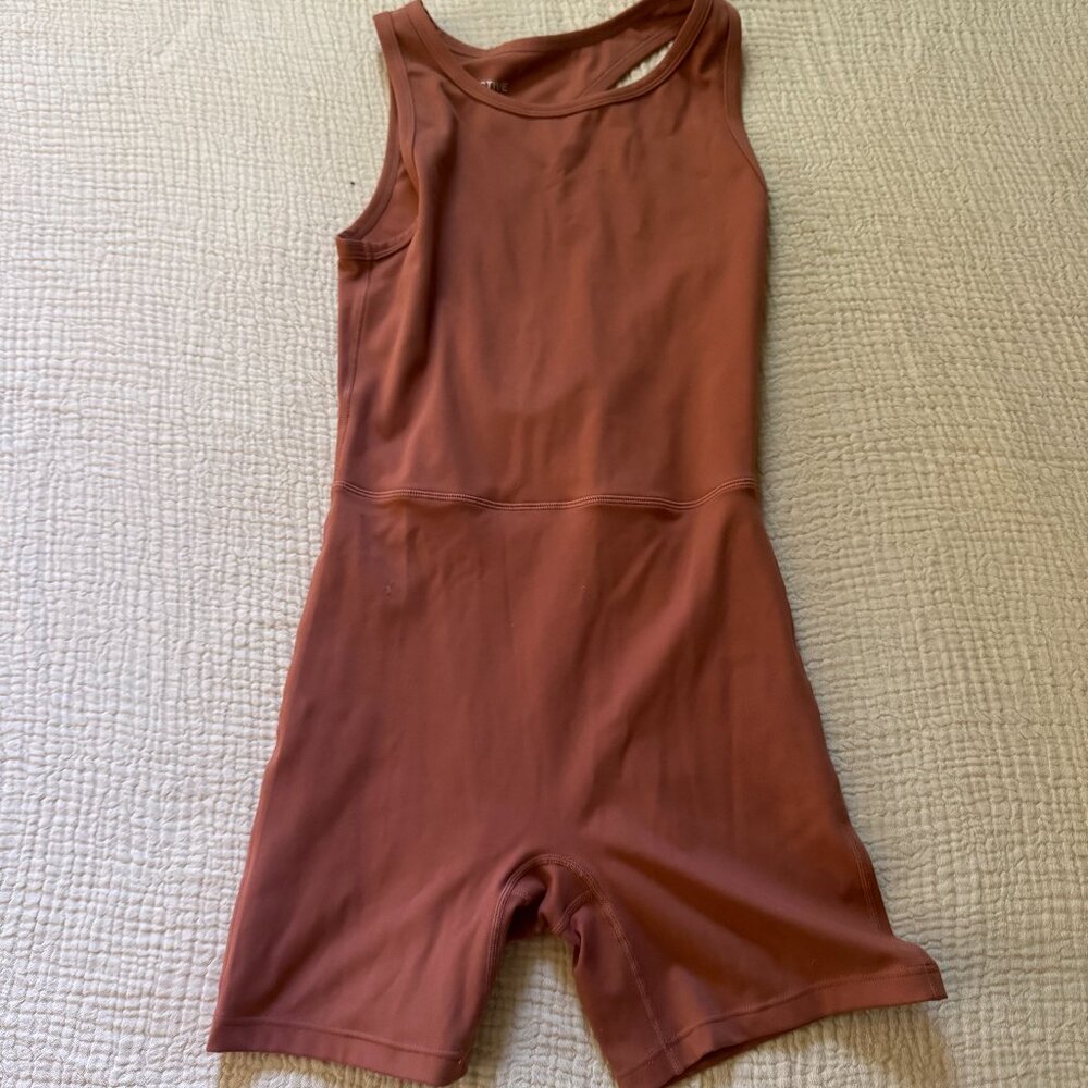 Set Active Luxform Aimee Song Collab Onesize Size… - image 1